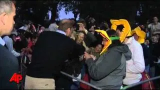 Royal Wedding Raw Video: William Greets Fans