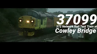 37099 372R at Cowley Bridge