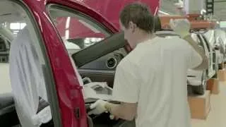Audi A4 Production | AutoMotoTV