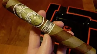 Alec Bradley Filthy Hooligan Barber Pole Cigar Review