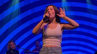 It Gets Dark (So I Can See the Stars) - Sigrid - Live in Los Angeles 2022