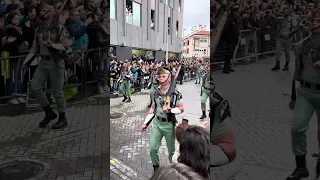 La Legión desfilando en Málaga