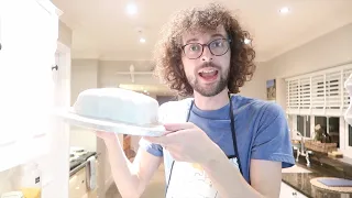 Stampy Tries To Bake A Cake