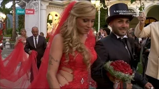 boss delle cerimonie ...sposa in rosso con il camion