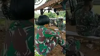 kukira ibu tentara ternyata ..😅😅😅#tni