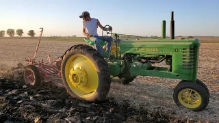 1943 John Deere Model B Plowing Bean Stubble