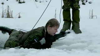 Kaitseväe akadeemia kadetid õppisid talvist sõjapidamist