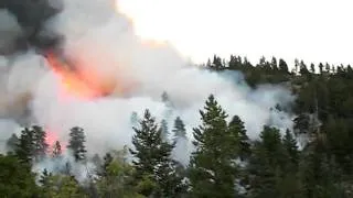 Dunraven Fire: Spot fire running to the north.