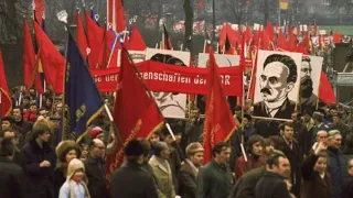 Bandiera Rossa/Rote Fahne - Red Flag (German Version)