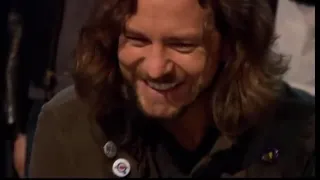 Eddie Vedder & Mike McCready interview with Jools Holland (2006)