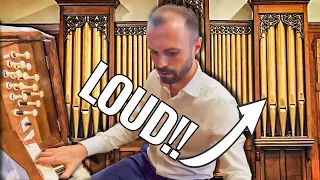 🎵 This School Organ Is SO Loud!! // No Time For Caution - Interstellar