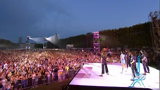 Alizée - J'ai pas vingt ans ! - Fête de la musique Champ-de-Mars La tour Eiffel June 21 - English