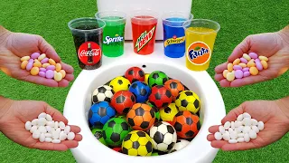 Football VS Coca Cola Zero, Schweppes, Fanta, Mtn Dew, Sprite and Mentos in the toilet