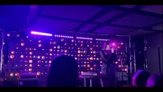 sadie - 4am (Live)