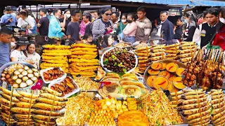 World's exotic street food, massive street food supplies, lively street food scenes