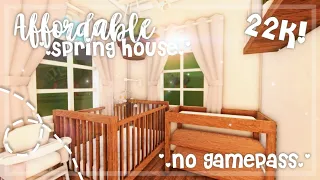 No Gamepass Affordable Single Mom Roleplay Spring Home I 22k! I Bloxburg Speedbuild and Tour