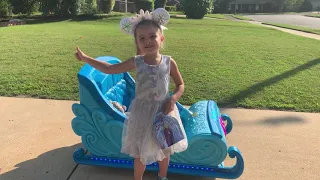 Khloe Grace Taylor drives Disney Frozen Sleigh