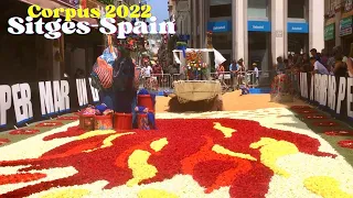 Sitges Corpus 2022: The Amazing Street FLOWER CARPETS Show | Barcelona - Spain