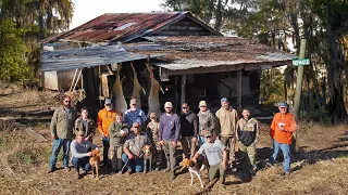 A DEER CAMP in America's BIGGEST SWAMP | Hunting Deer with Dogs