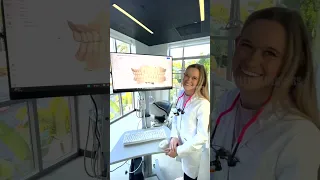 THIS TOOL SCANS YOUR TEETH...