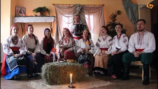 Authentic Ukrainian Christmas Caroling in Kyiv