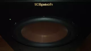 Klipsch R-10SW test - playing "Nicky Jam - Ya Me Enteré"