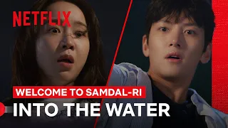 Shin Hae-sun Saves Ji Chang-wook from Drowning | Welcome to Samdal-ri | Netflix Philippines
