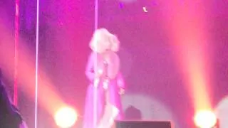 Nicki Minaj Fire Burns live Reloaded Tour