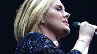 Adele Rolling In The Deep NYC MSG 9 26 16