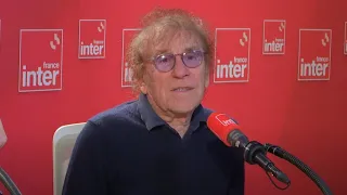 "Mon médecin m'a dit de partir en tournée" : Alain Souchon repart en tournée avec ses deux fils