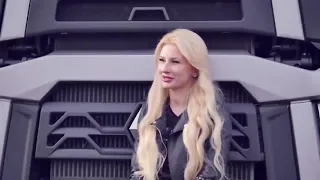 Женщины-водители , Девушки за рулем !! // pretty girls drive a trucks ,beatiful girl drive car !!