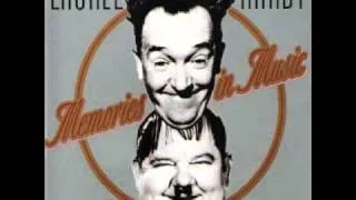 Laurel & Hardy - Shine On Harvest Moon 1939 Flying Deuces - Flying Aces