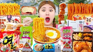 Korean Convenience Store Food Mukbang 편의점 야외 피크닉 먹방🍜 한강 즉석라면 치킨 도시락 디저트 EATING SHOW | HIU 하이유