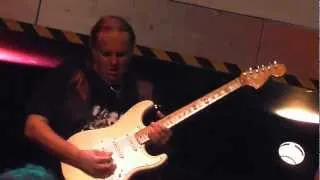 Walter Trout- Live In Glasgow (3rd Oct 2012)