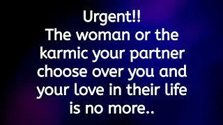 😭Terrified!!!💔The woman or the karmic your partner choose over you &..😱 Twinflame Reading #tftalks