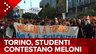 LIVE: Torino, studenti in piazza contro Giorgia Meloni, oggi al Festival delle Regioni