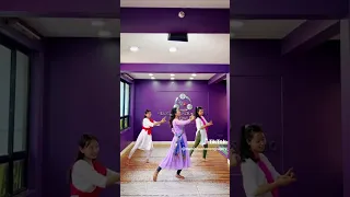 Samir Dance studio Nepal 🇳🇵       #choreography by manisha gole !!!♡♡