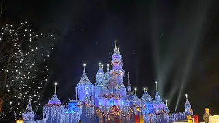 New Year’s Countdown 2022 in Disneyland