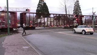 Glover Road Railway Crossing #1, Langley, BC (Video 2)