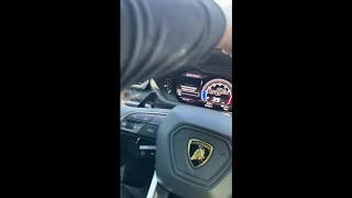 Transporting a Lamborghini Urus