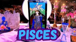 PISCES 💥THEY BREAK DOWN THE DOOR OF YOUR HOUSE🚪THIS IS VERY LOUD🌟🎁 MAY 2024 TAROT LOVE