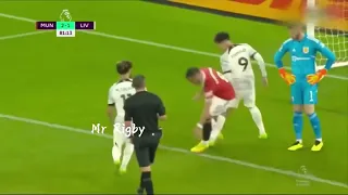 Bruno Fernandes Not Giving the Ball to Salah