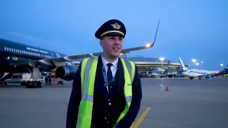 Первая годовщина и первое знакомство с AZUR air Black Jet