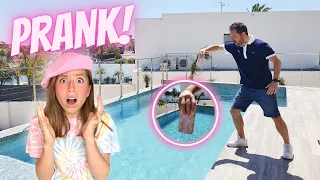 ⭕ JE JETTE L'iPHONE DE KIARA PARIS DANS LA PISCINE! 😬