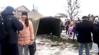 Водохрещенське купання у Жидичині. Грає оркестр Княгининівської музичної школи