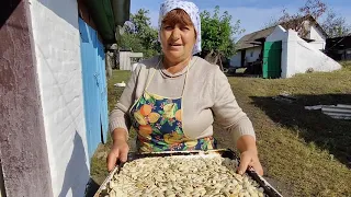 Украинское село🌻Готовим манники🌻Пробуем хлеб