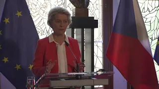 Press statements by President von der Leyen and Czech Prime Minister Petr Fiala in Prague