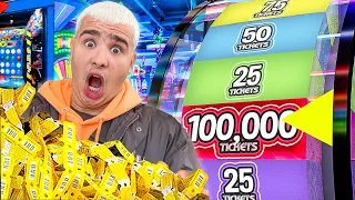 وأخيرا عشنا يوم كامل⁉️😱في مدينة الألعاب الإلكترونية🕹️🎰( لعزاوي ربح 1000 تكيت 🎟️😳)