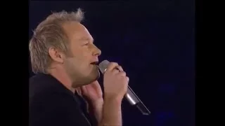 Nick Van Eede - I've Been In Love Before [Live at Wolfsburg Arena, Germany 2006]