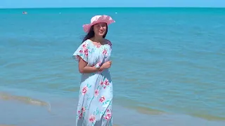 Cesia Peralta - Enamorada de Dios - Video Oficial